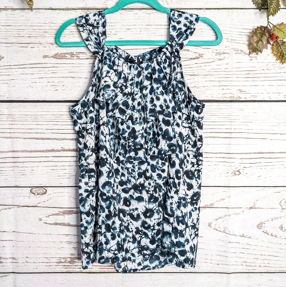 Spense Sz L Abstract Floral Print Ruffle Front Sleeveless Top EUC Blue White